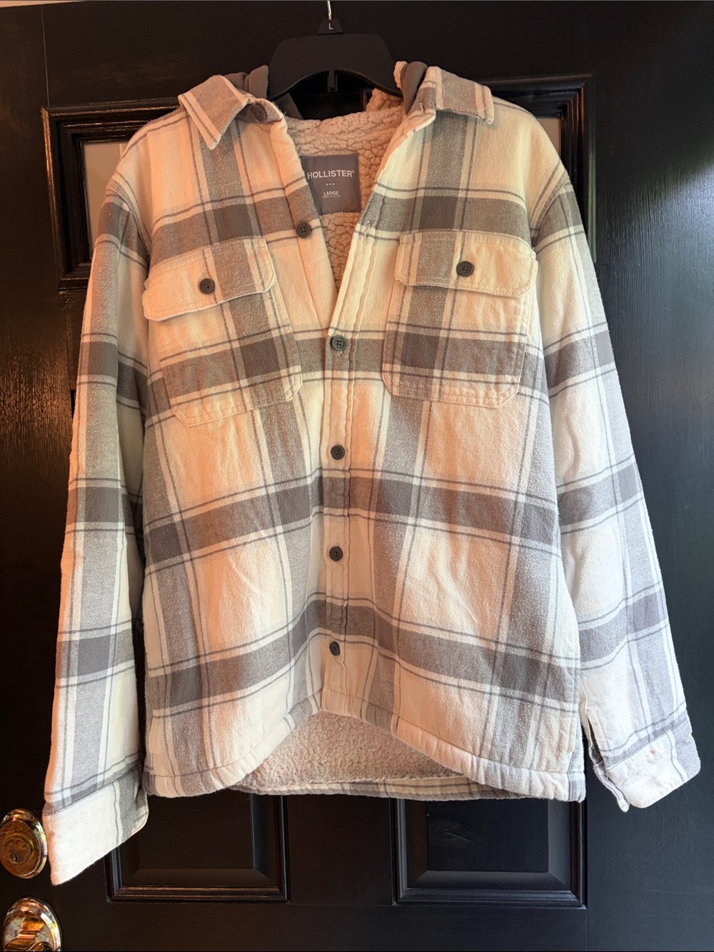Hollister Plaid Sherpa-Lined Shacket in Cream and Gray